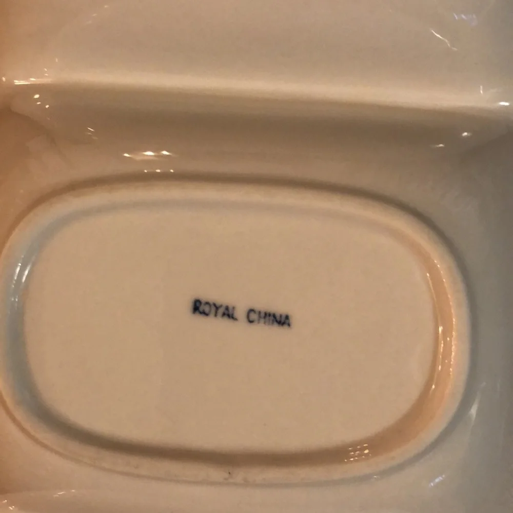 Vintage Royal China Blue & White Relish Condiment Candy Nut Divided Dish 15